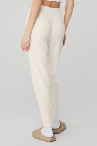 Sportovní Kalhoty Alo Yoga Muse Sweatpant Bílé | KITYCRW-32