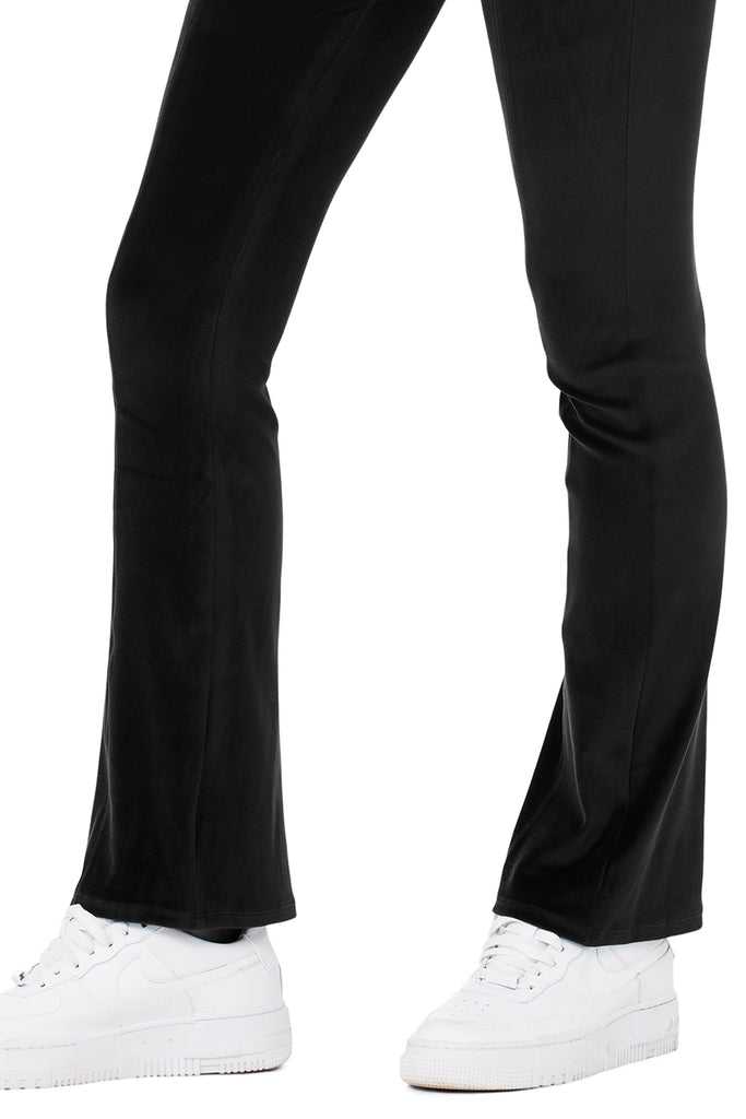 Legíny Alo Yoga Velour Flare Černé | XJKNPFY-71