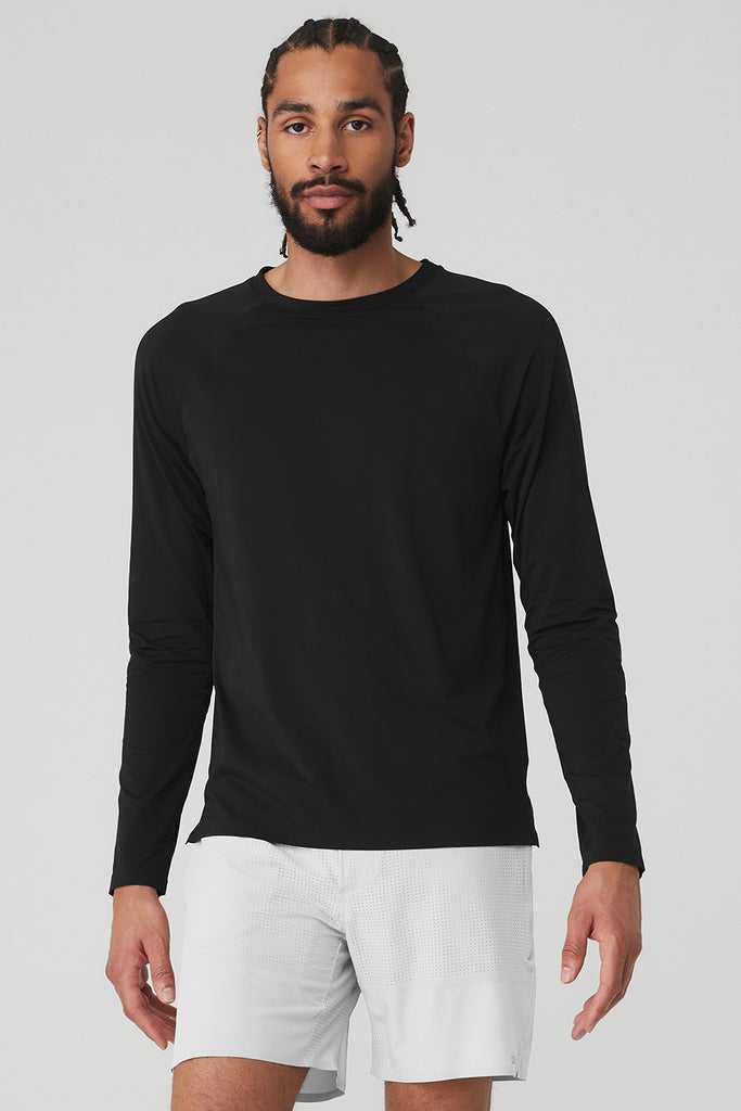 Long Sleeve Alo Yoga Idol Performance Tee Černé | PWXQFJC-36