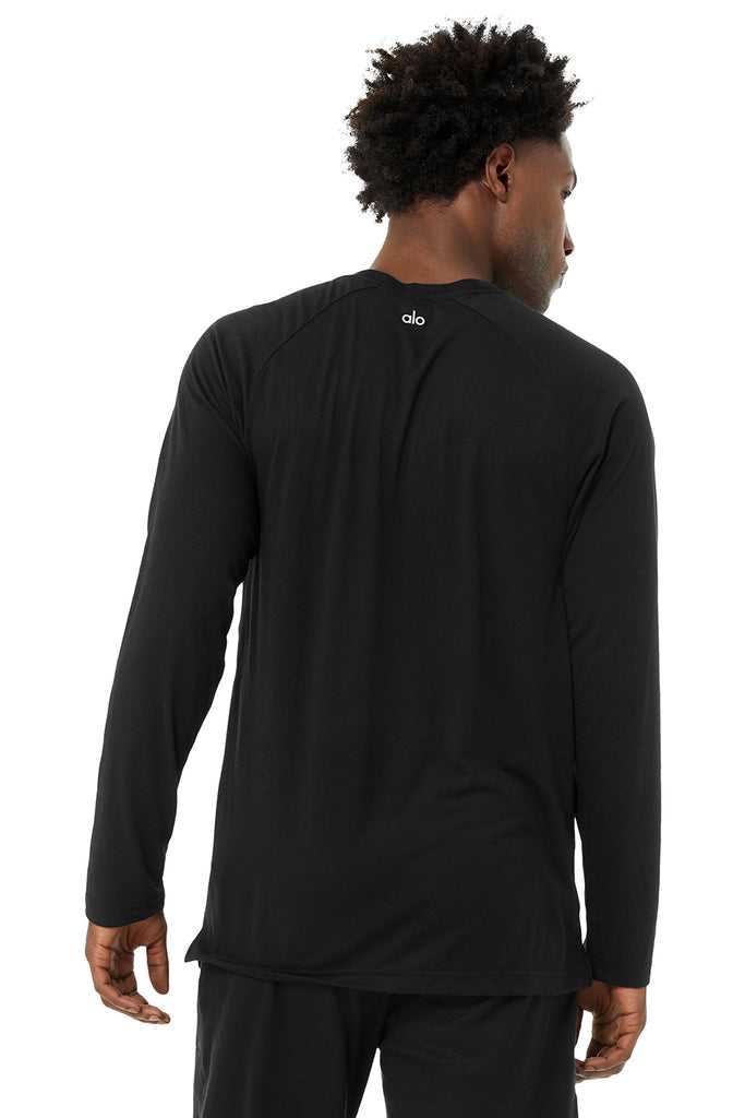 Long Sleeve Alo Yoga Triumph Tee Černé | YDWANPF-62