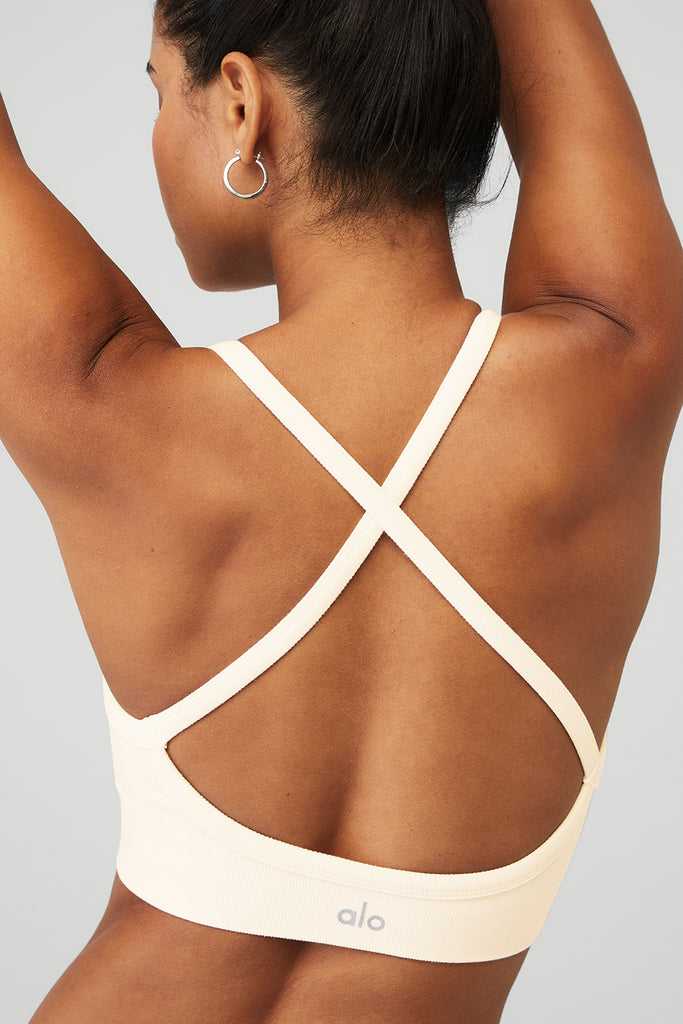 Podprsenky Alo Yoga Seamless Žebrovaný Low Back Bílé | FXONVBL-85