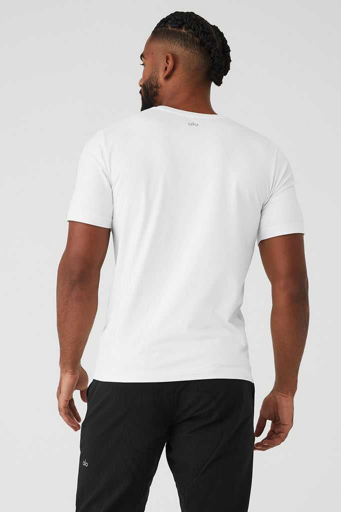 Short Sleeve Alo Yoga Conquer Reform Crewneck Bílé | GFVUKXS-19