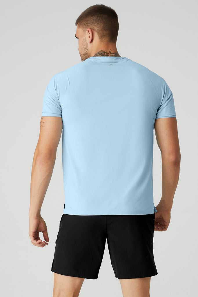 Short Sleeve Alo Yoga Idol Performance Tee Blankyt | RHYZJXU-74