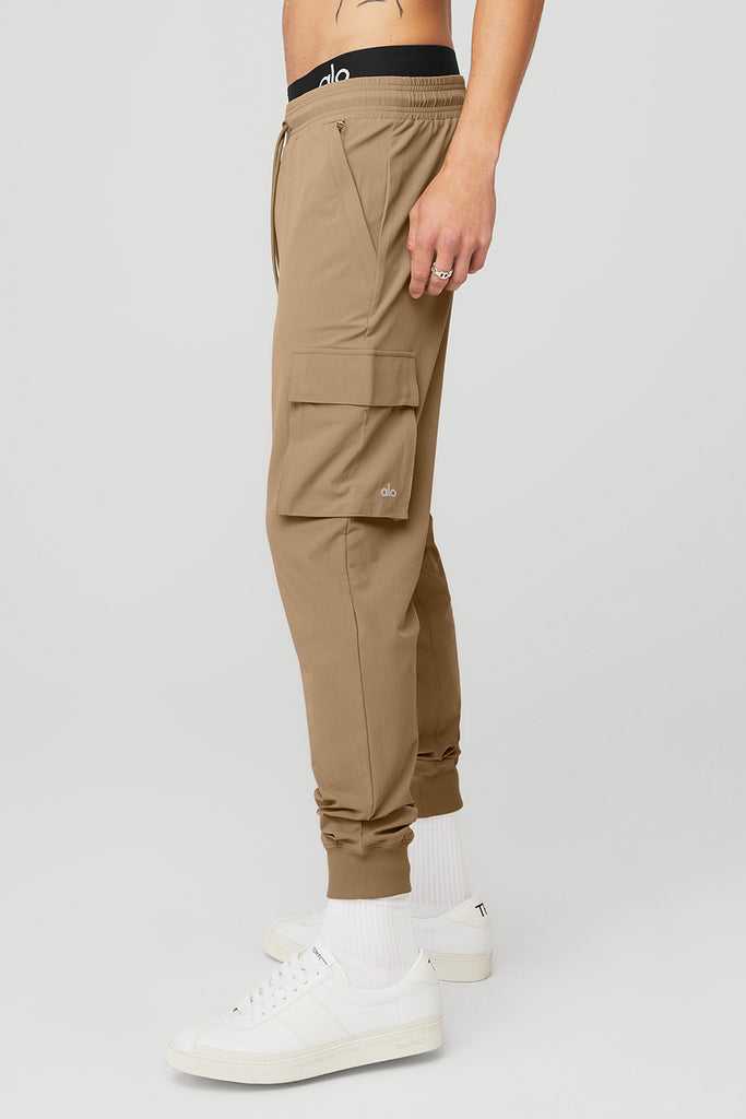 Sportovní Kalhoty Alo Yoga Cargo Division Field Pant Hnědožlutý | QHBKZUY-96