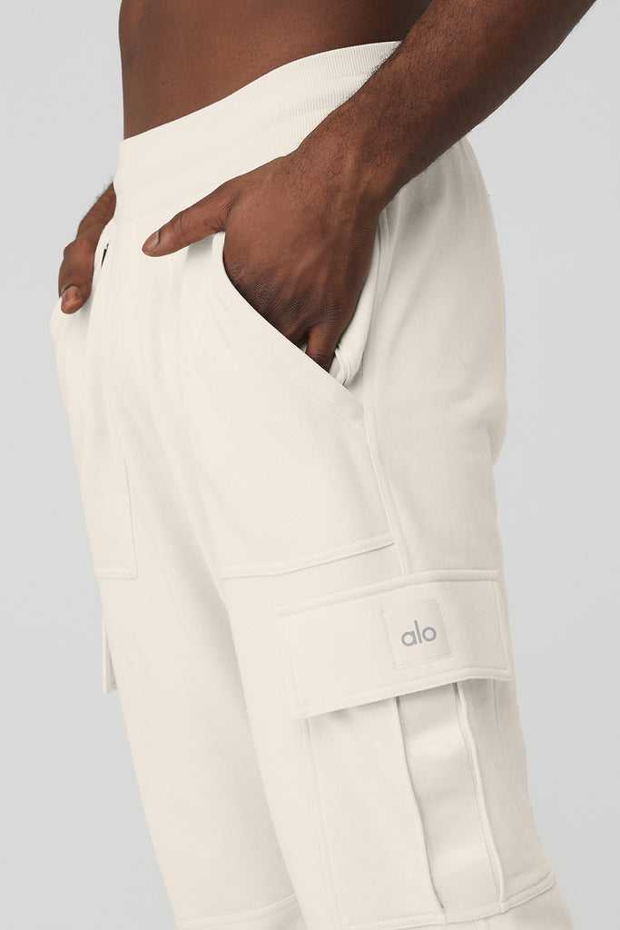 Sportovní Kalhoty Alo Yoga Highline Cargo Sweatpant Béžový | DYEIJAQ-20