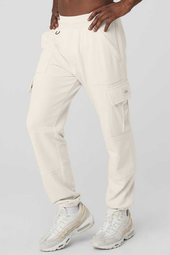 Sportovní Kalhoty Alo Yoga Highline Cargo Sweatpant Béžový | DYEIJAQ-20