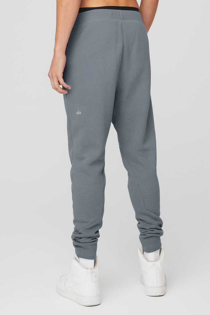 Sportovní Kalhoty Alo Yoga The Triumph Sweatpant Šedé Blankyt | EPJZQMH-36