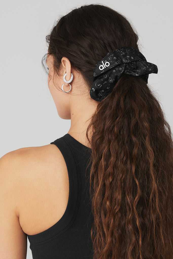 Čelenky Alo Yoga Bandana Oversized Scrunchie Černé | CXQWGLT-68