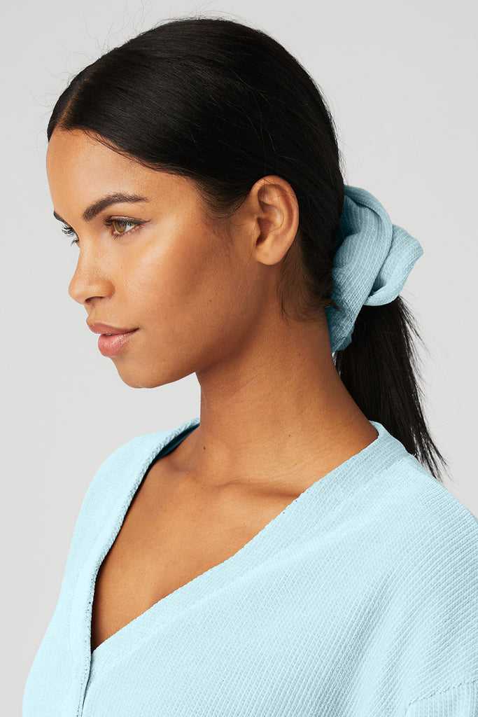 Čelenky Alo Yoga Chenille Oversized Scrunchie Blankyt | AUQSBWY-75